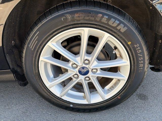 Ford Focus  2017