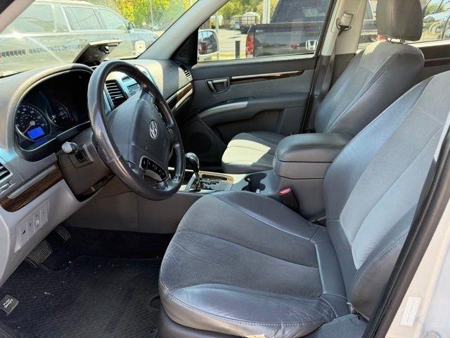 Hyundai Santa Fe  2012