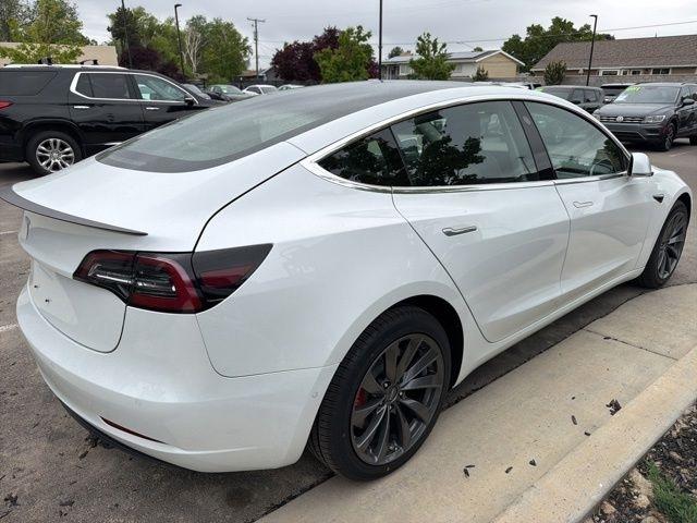 Tesla Model 3  2018