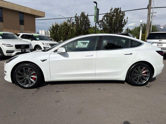 Tesla Model 3  2018
