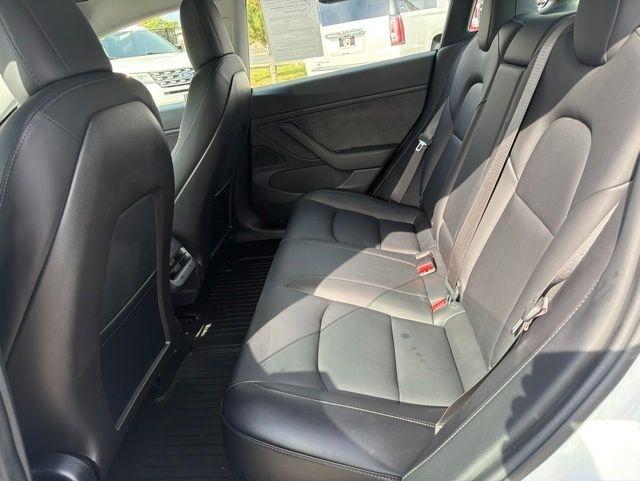 Tesla Model 3  2018