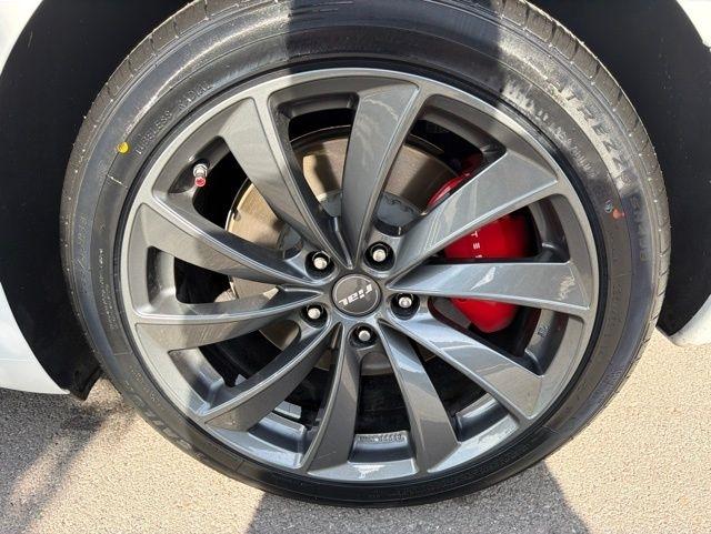 Tesla Model 3  2018