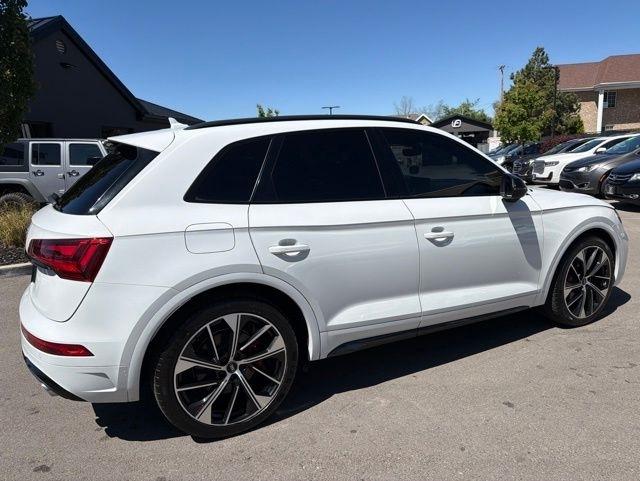 Audi SQ5  2021
