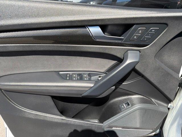 Audi SQ5  2021