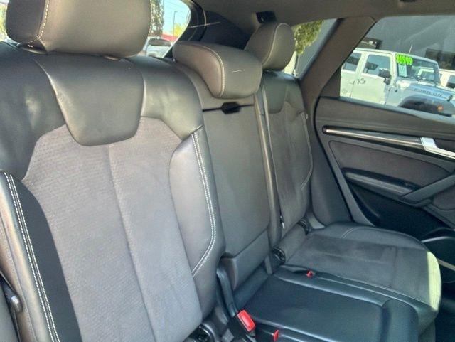 Audi SQ5  2021