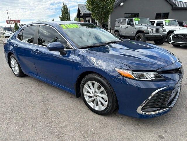 Toyota Camry  2023