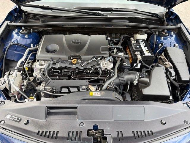 Toyota Camry  2023