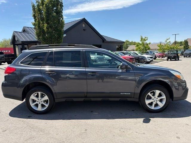 Subaru Outback  2013