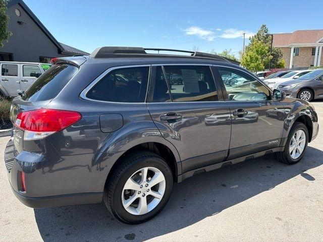 Subaru Outback  2013