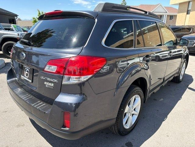 Subaru Outback  2013