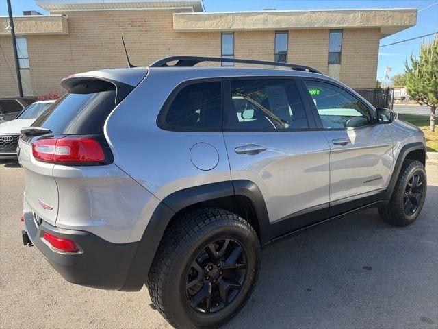 Jeep Cherokee  2017