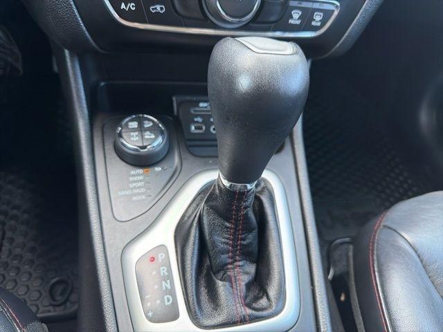 Jeep Cherokee  2017
