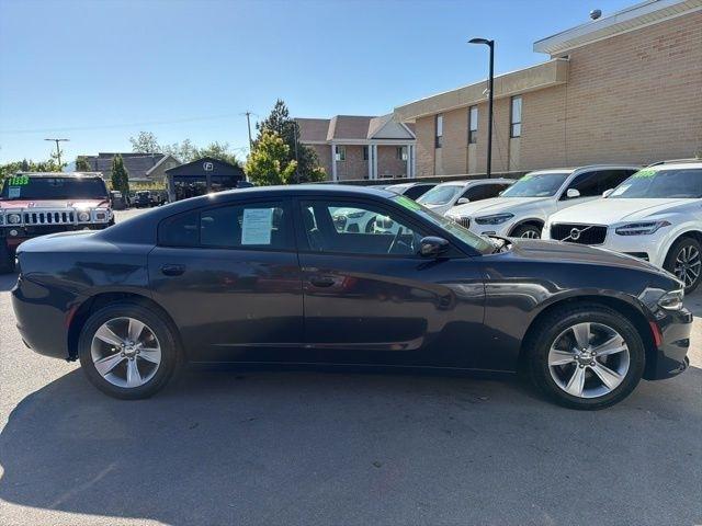 Dodge Charger  2016