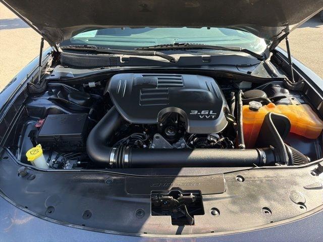 Dodge Charger  2016