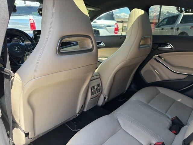 Mercedes-Benz CLA-Class  2015