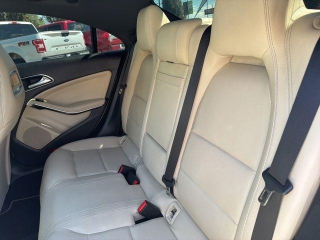 Mercedes-Benz CLA-Class  2015