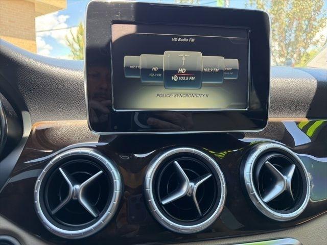 Mercedes-Benz CLA-Class  2015