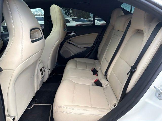 Mercedes-Benz CLA-Class  2015