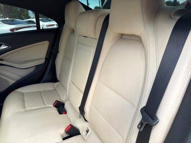 Mercedes-Benz CLA-Class  2015