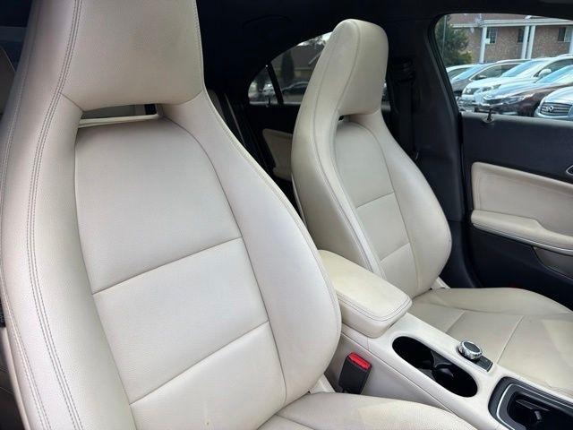Mercedes-Benz CLA-Class  2015