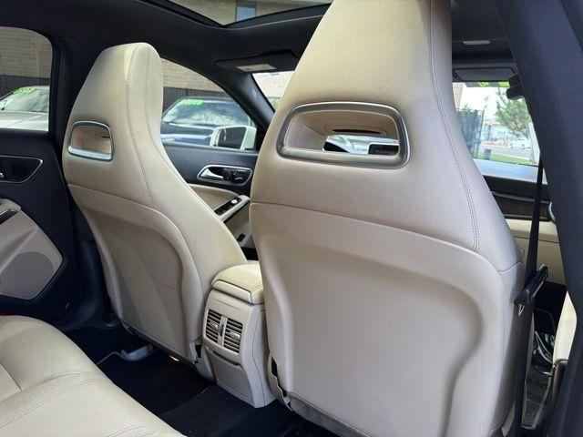 Mercedes-Benz CLA-Class  2015