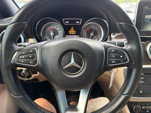 Mercedes-Benz CLA-Class  2015