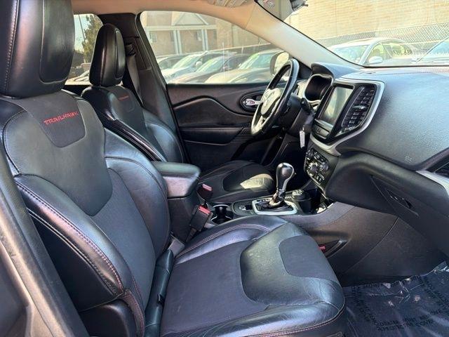 Jeep Cherokee  2016