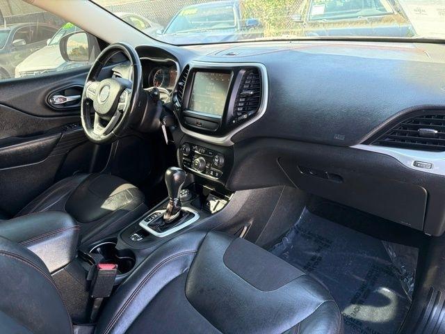 Jeep Cherokee  2016