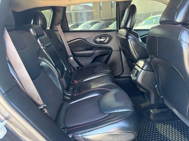 Jeep Cherokee  2016