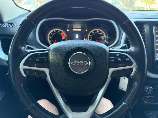 Jeep Cherokee  2016