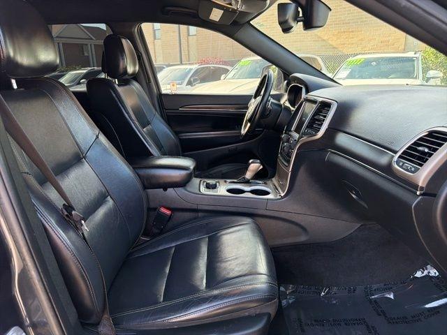 Jeep Grand Cherokee  2016