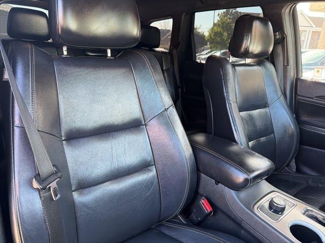 Jeep Grand Cherokee  2016