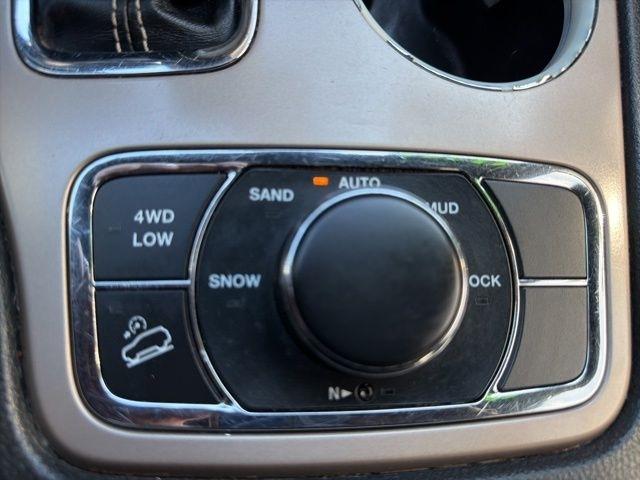 Jeep Grand Cherokee  2016