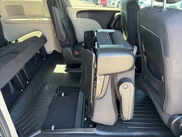 Dodge Grand Caravan  2017