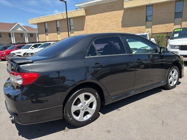 Toyota Corolla  2013