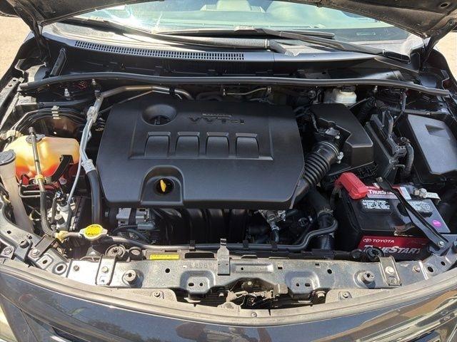 Toyota Corolla  2013