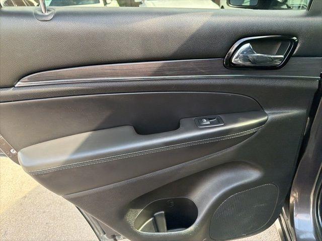 Jeep Grand Cherokee  2020
