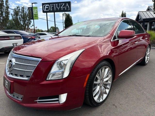 Cadillac XTS  2013