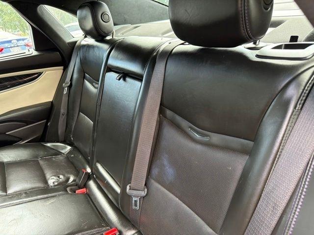 Cadillac XTS  2013