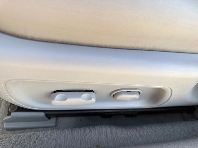Buick LaCrosse  2005