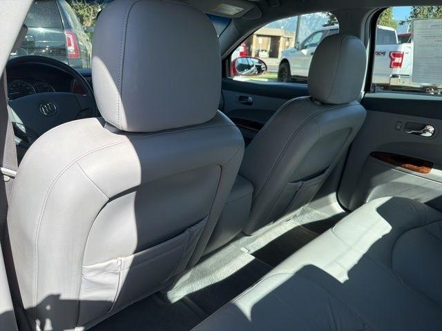 Buick LaCrosse  2005