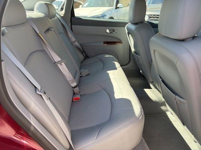 Buick LaCrosse  2005