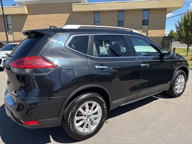 Nissan Rogue  2017