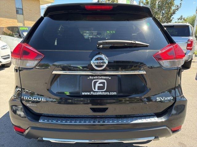 Nissan Rogue  2017
