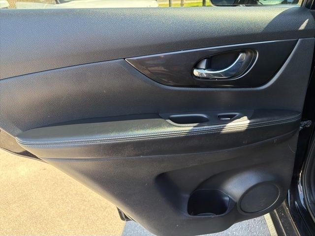 Nissan Rogue  2017