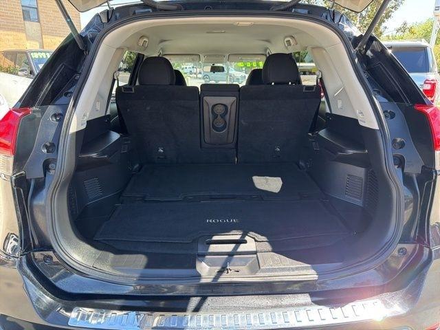 Nissan Rogue  2017
