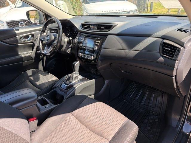 Nissan Rogue  2017