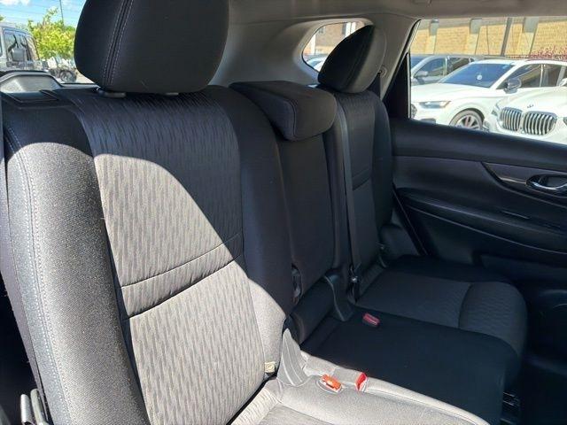Nissan Rogue  2017