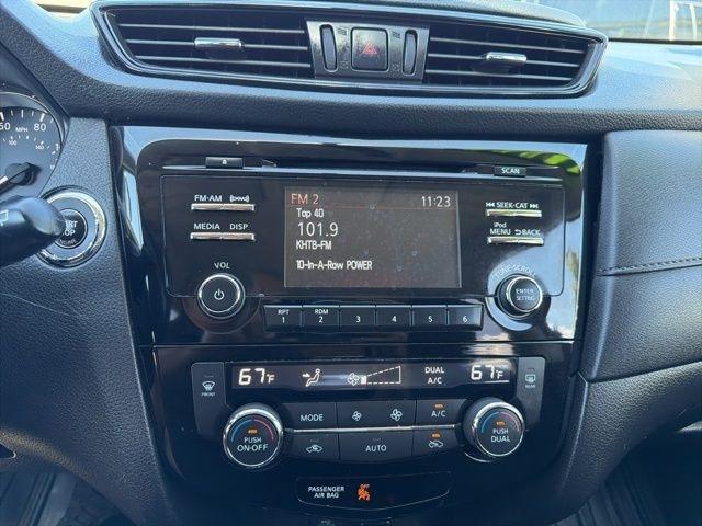 Nissan Rogue  2017