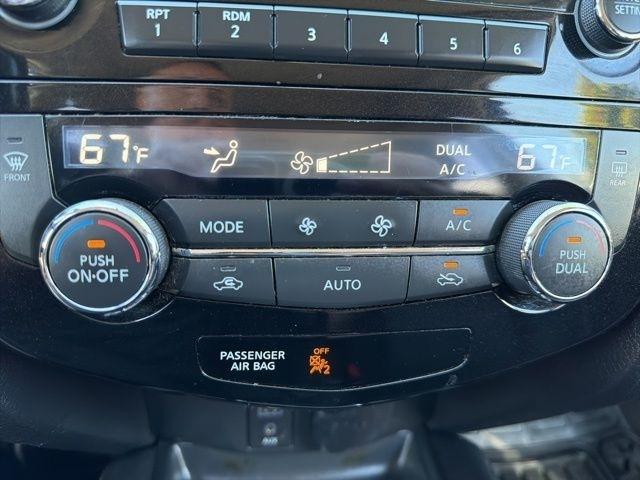 Nissan Rogue  2017
